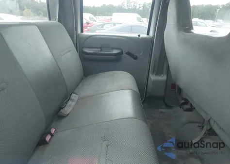 2006 Ford F-250 Lariat/Xl/Xlt z USA, uszkodzony, nr VIN 1FTSW21596EA45642